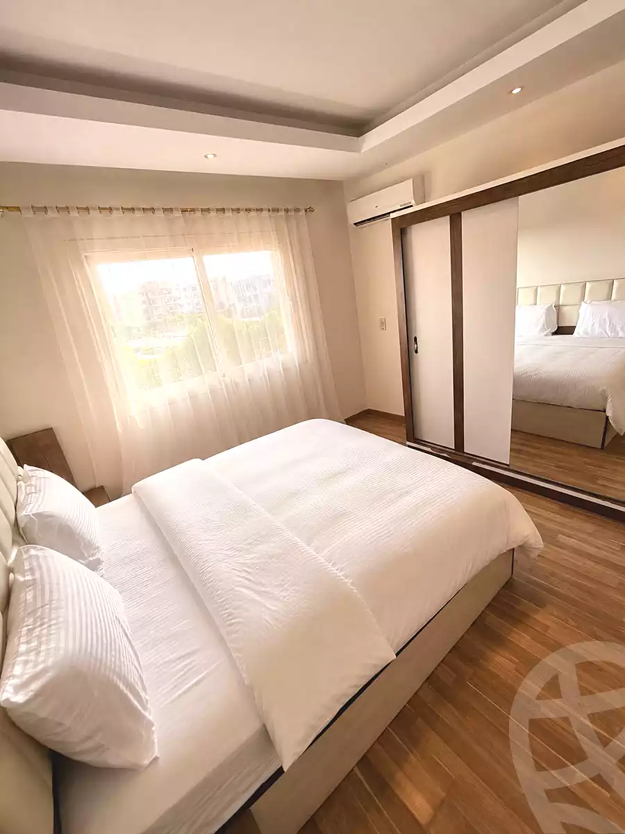 https://aqarmap.com.eg/en/listing/7273416-for-rent-cairo-el-sheikh-zayed-city-compounds-dh-drys