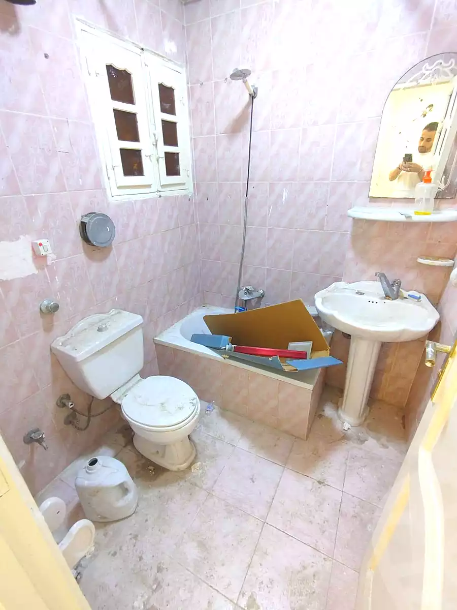 https://aqarmap.com.eg/ar/listing/7273449-for-sale-alexandria-lsywf-el-falki