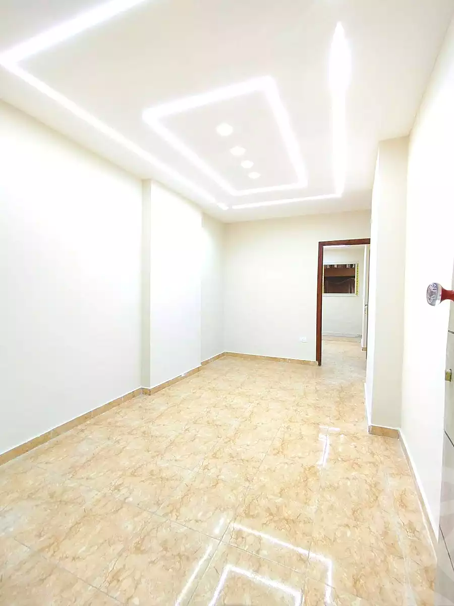 https://aqarmap.com.eg/en/listing/7273454-for-sale-alexandria-lsywf-el-falki