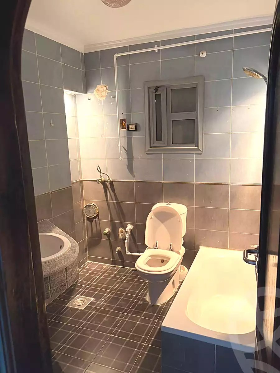 https://aqarmap.com.eg/ar/listing/7273717-for-rent-cairo-nasr-city-8th-zone-hussein-el-sadik-st
