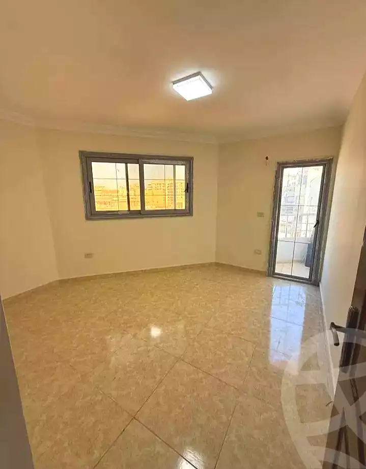 https://aqarmap.com.eg/ar/listing/7273963-for-rent-alexandria-mostafa-kamel-area