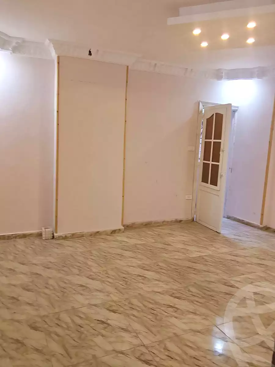 https://aqarmap.com.eg/ar/listing/7274018-for-sale-alexandria-al-agamy-lbytsh-belia-st