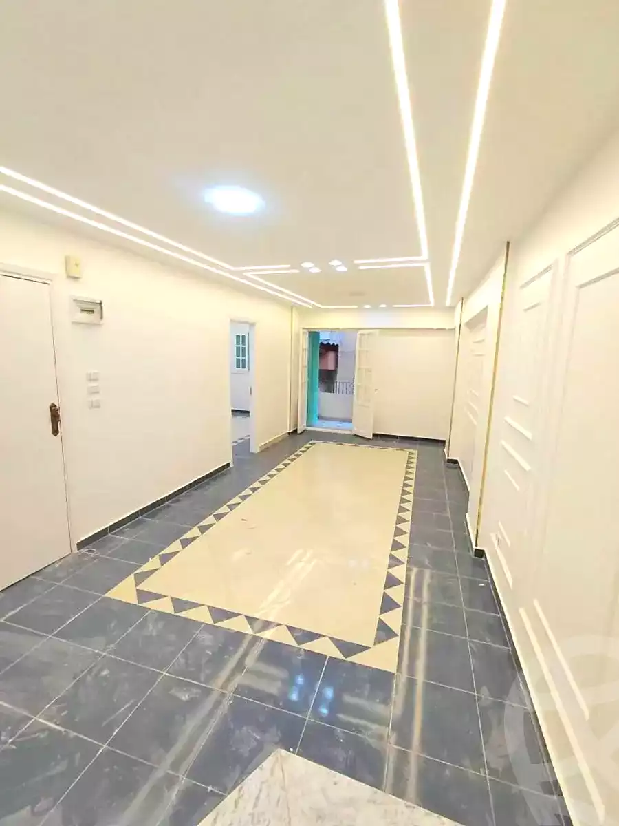 https://aqarmap.com.eg/ar/listing/7274032-for-sale-alexandria-sydy-bshr-sydy-bshr-bhry