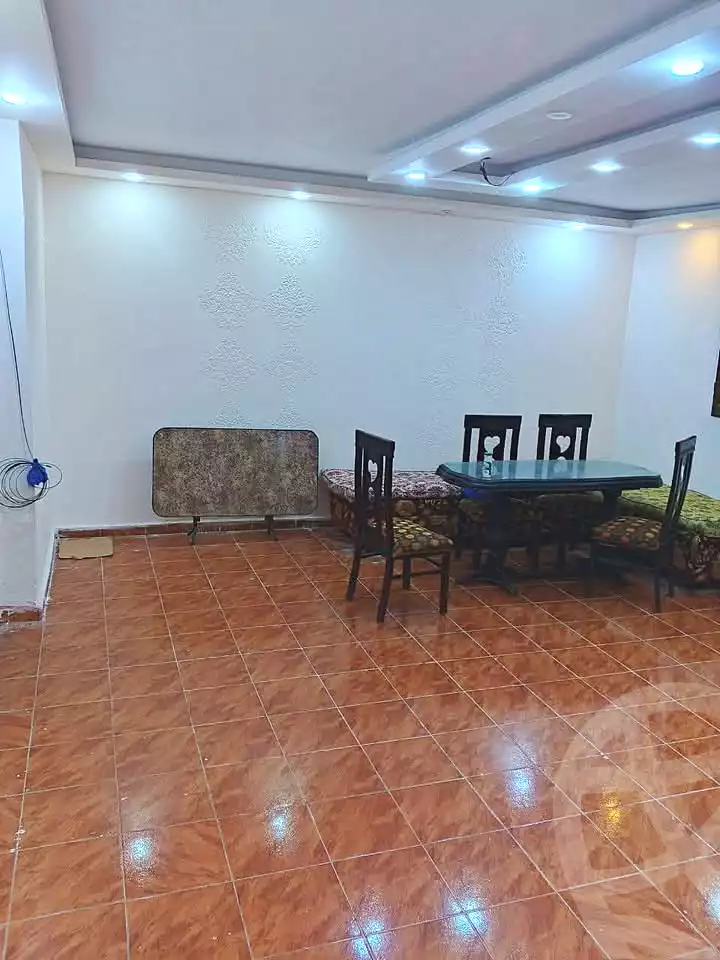 https://aqarmap.com.eg/ar/listing/7274084-for-sale-alexandria-miami-khld-bn-lwlyd