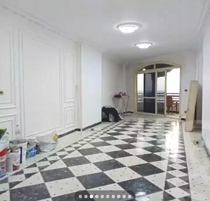 https://aqarmap.com.eg/ar/listing/7274458-for-sale-alexandria-el-asafra-l-sfr-bhry