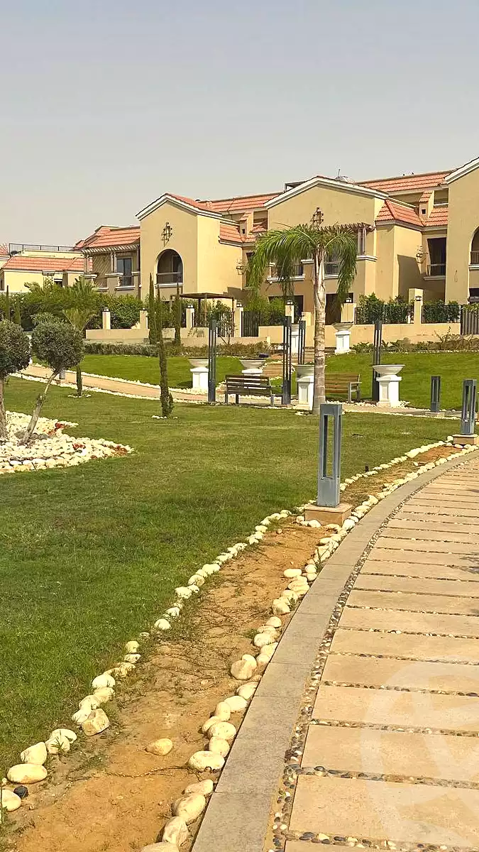 https://aqarmap.com.eg/ar/listing/7274276-for-sale-cairo-el-shorouk-compounds-maadi-view