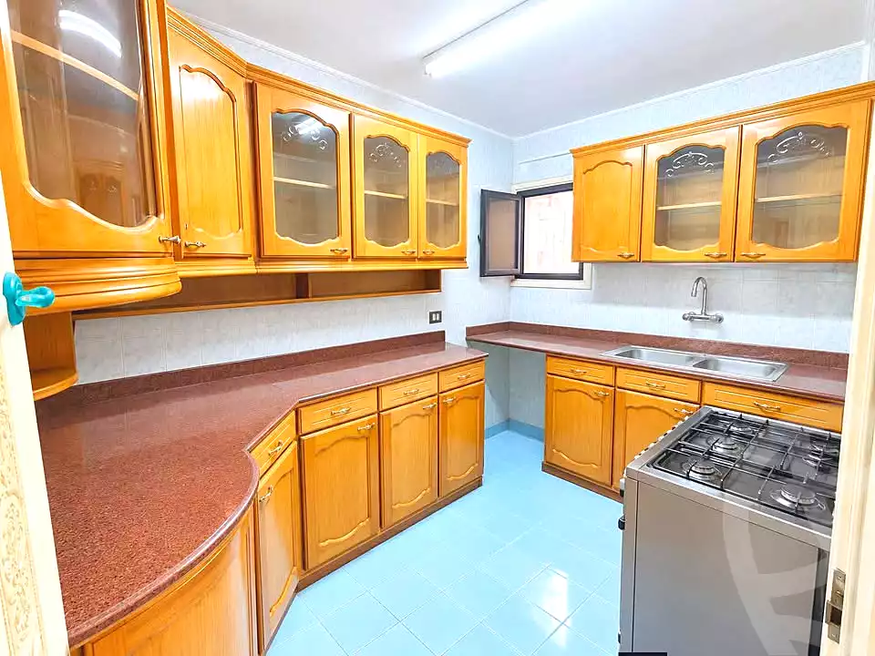 https://aqarmap.com.eg/en/listing/7274684-for-sale-alexandria-stanley
