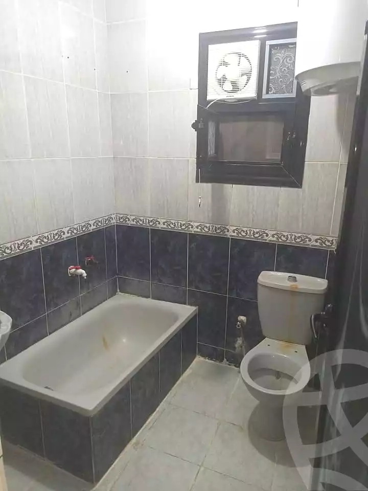 https://aqarmap.com.eg/ar/listing/7274755-for-sale-alexandria-sydy-bshr-sydy-bshr-bhry-gamal-abd-el-nasir-st