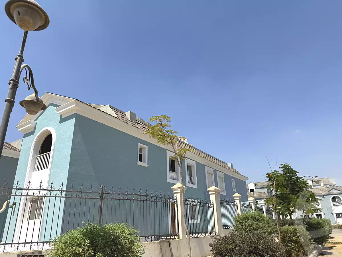 https://aqarmap.com.eg/en/listing/7274788-for-sale-cairo-al-oubour-compounds-heliopolis-hills