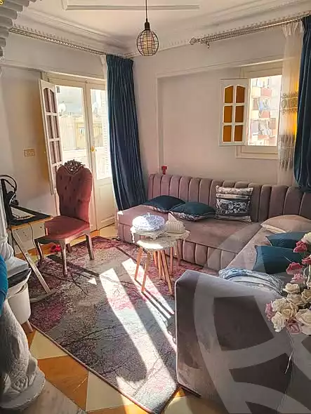 https://aqarmap.com.eg/ar/listing/7274941-for-sale-cairo-helwan-mnshy-yn-hlwn-rael-st