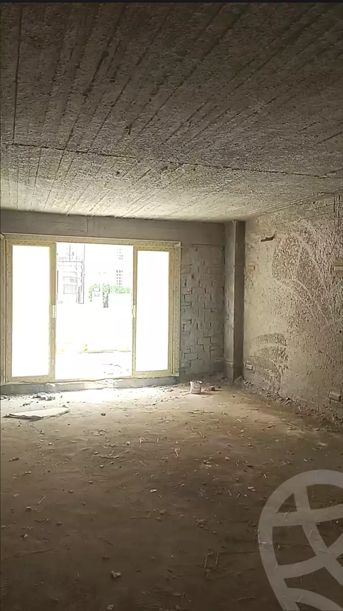 https://aqarmap.com.eg/ar/listing/7275199-for-sale-cairo-new-cairo-compounds-brwmynd-ryzydns-wdy-djl-llttwyr