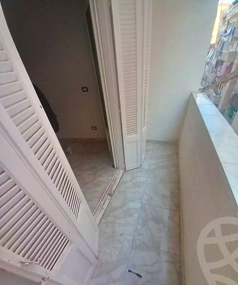 https://aqarmap.com.eg/ar/listing/7275254-for-sale-alexandria-al-agamy-lbytsh-el-hay-st