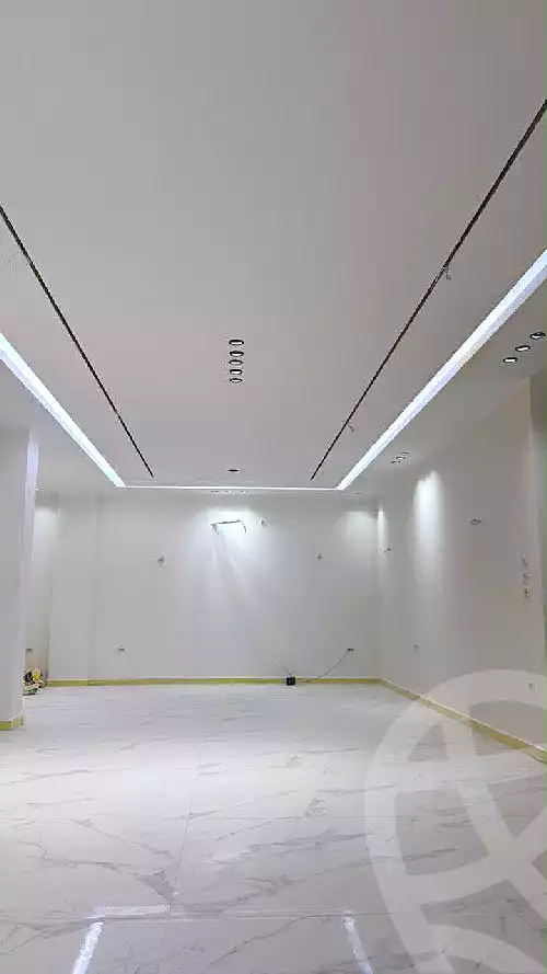 https://aqarmap.com.eg/ar/listing/7275282-for-sale-cairo-new-cairo-south-investors-al-gezira-st