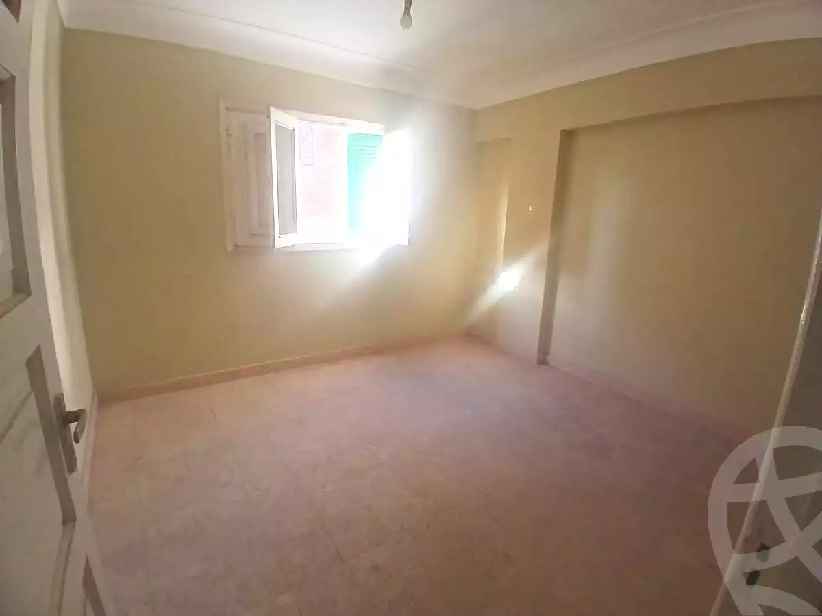 https://aqarmap.com.eg/en/listing/7275375-for-sale-alexandria-al-agamy-lbytsh-el-hay-st