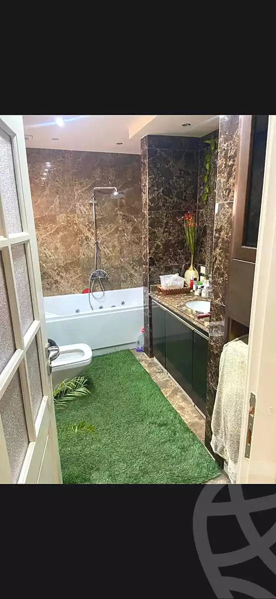 https://aqarmap.com.eg/ar/listing/7275620-for-sale-cairo-new-cairo-ganob-el-akadamiya-south-academy-a-zaid-ebn-haretha-st