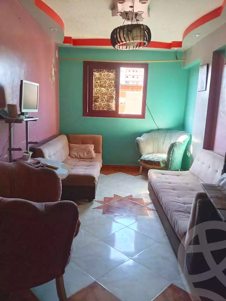 https://aqarmap.com.eg/ar/listing/7275683-for-sale-alexandria-alhadara-new-el-hadra-al-sadat-st