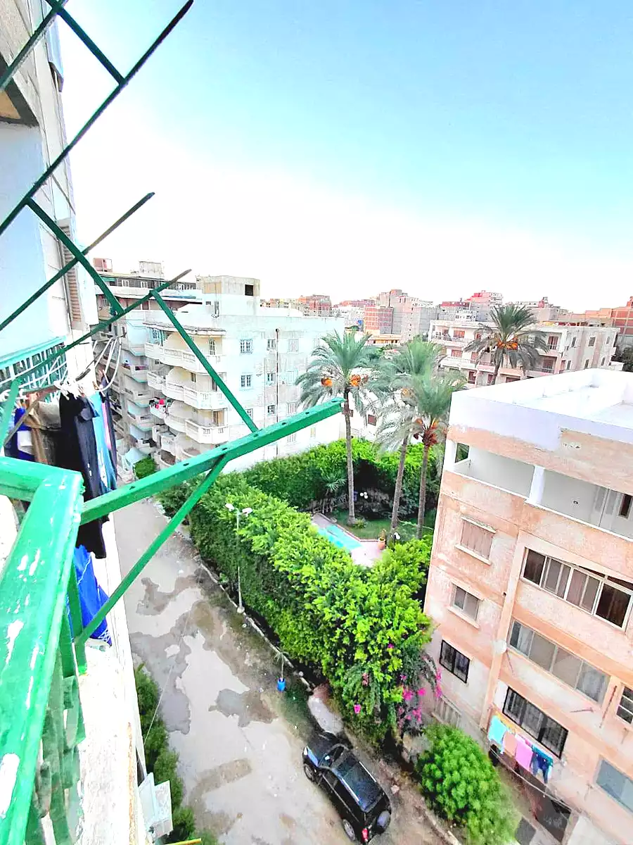 https://aqarmap.com.eg/en/listing/7275709-for-sale-alexandria-al-agamy-shataa-el-nakheel