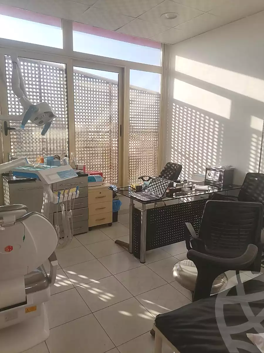 https://aqarmap.com.eg/ar/listing/7275746-for-sale-cairo-new-cairo-el-ahyaa-first-neighborhood-street-1