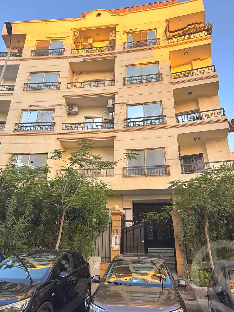 https://aqarmap.com.eg/ar/listing/7275820-for-sale-cairo-new-cairo-el-narges-el-narges-omarat-mohamed-sabry-abu-alam-st