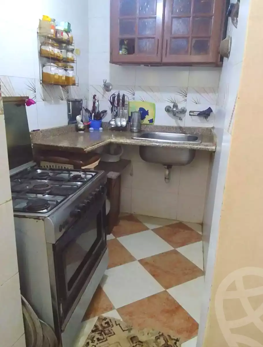 https://aqarmap.com.eg/ar/listing/7276054-for-sale-alexandria-el-asafra-l-sfr-qbly-el-maahad-el-dini-st