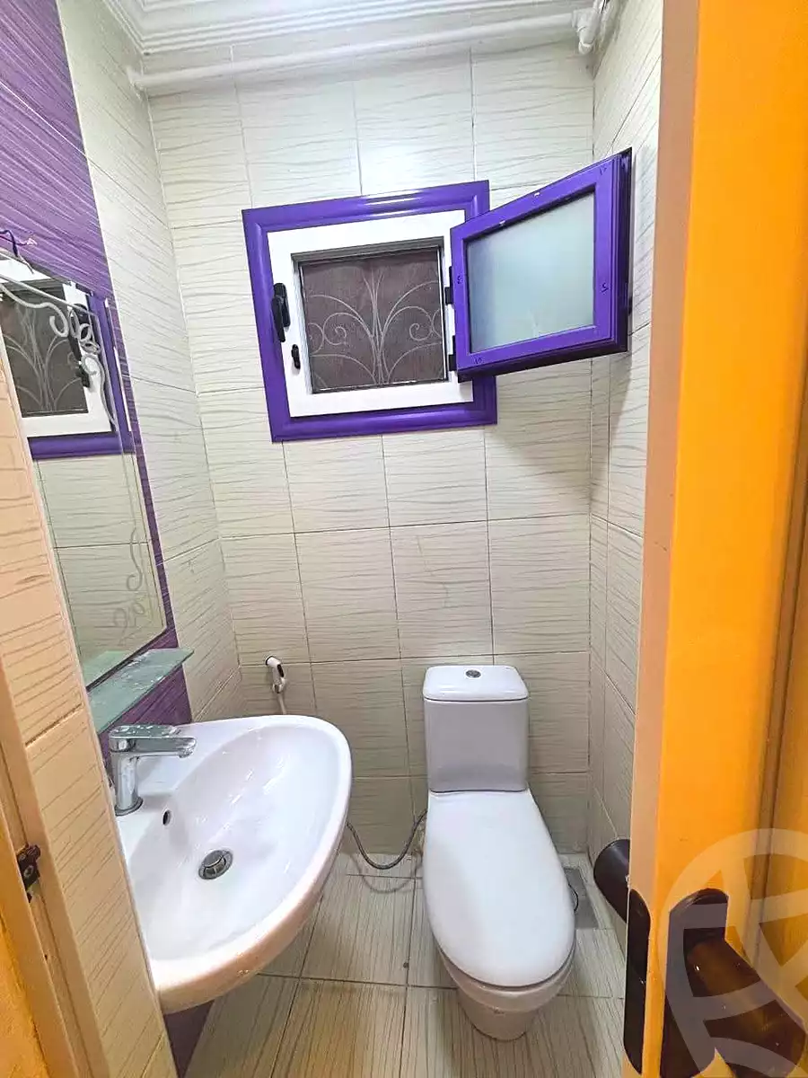 https://aqarmap.com.eg/en/listing/7276110-for-sale-alexandria-sydy-bshr-sydy-bshr-bhry-shr-mhmwd-l-yswy
