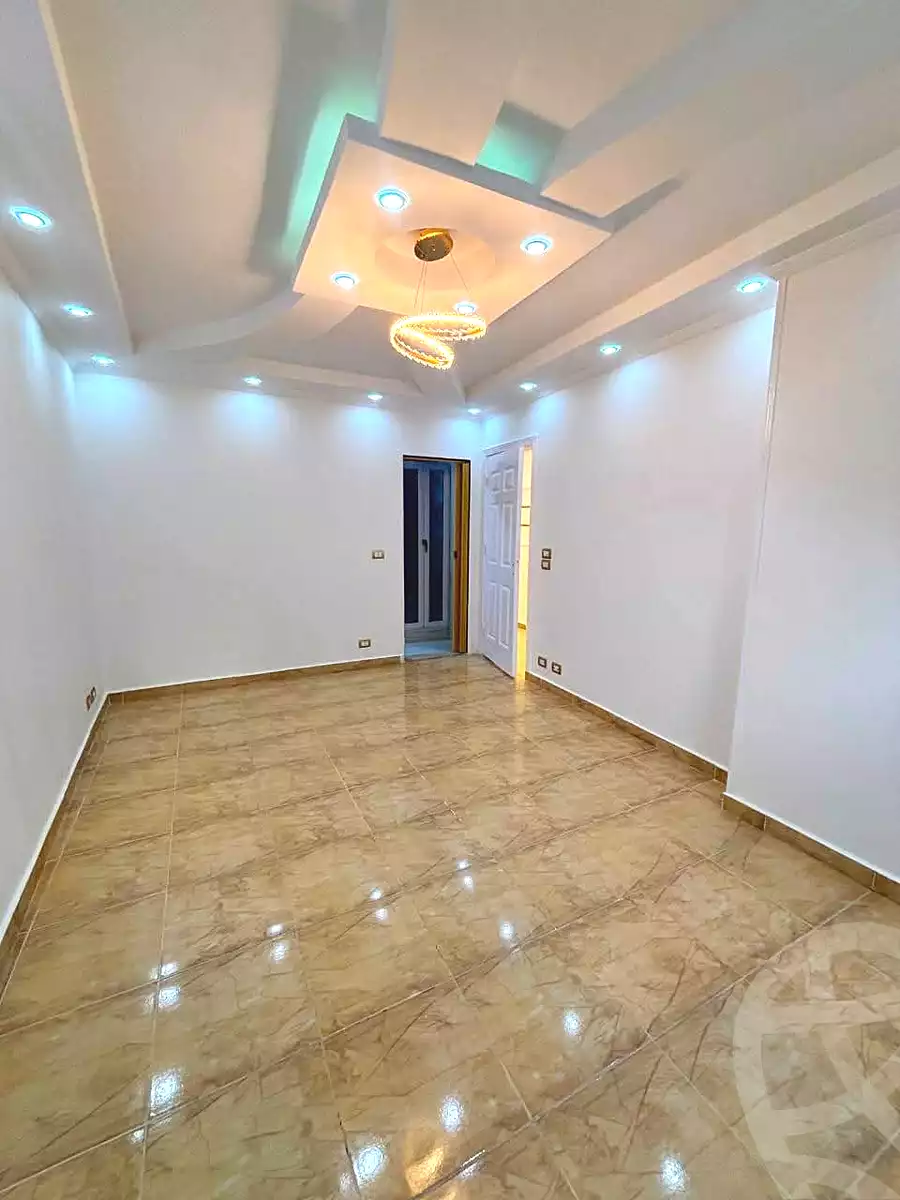 https://aqarmap.com.eg/en/listing/7276110-for-sale-alexandria-sydy-bshr-sydy-bshr-bhry-shr-mhmwd-l-yswy