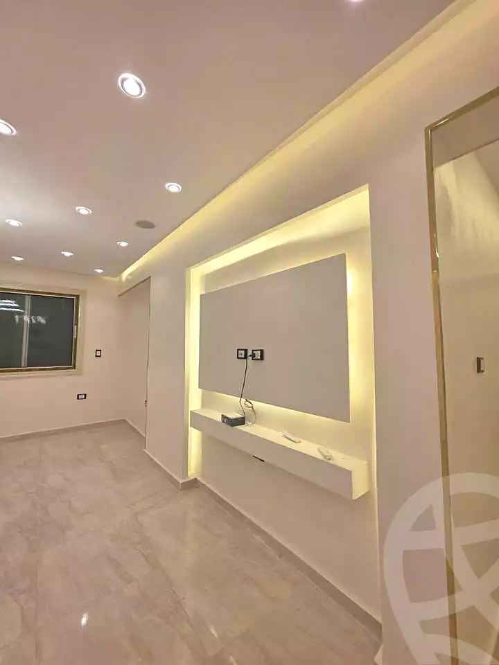 https://aqarmap.com.eg/ar/listing/7276143-for-sale-cairo-elnozha-Streettt-27