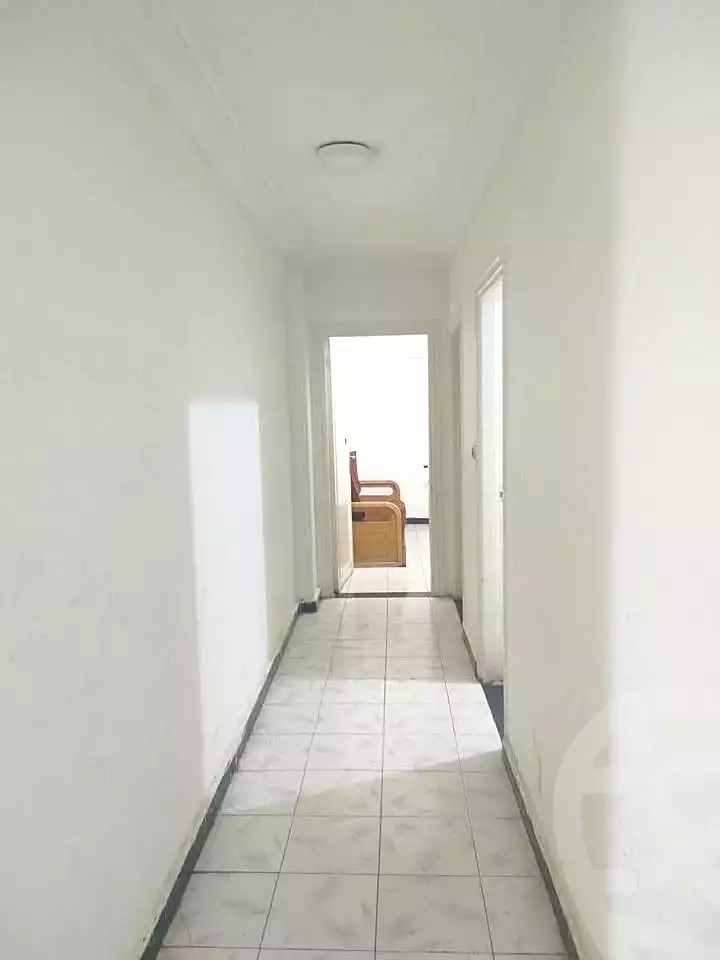 https://aqarmap.com.eg/ar/listing/7276247-for-sale-alexandria-miami