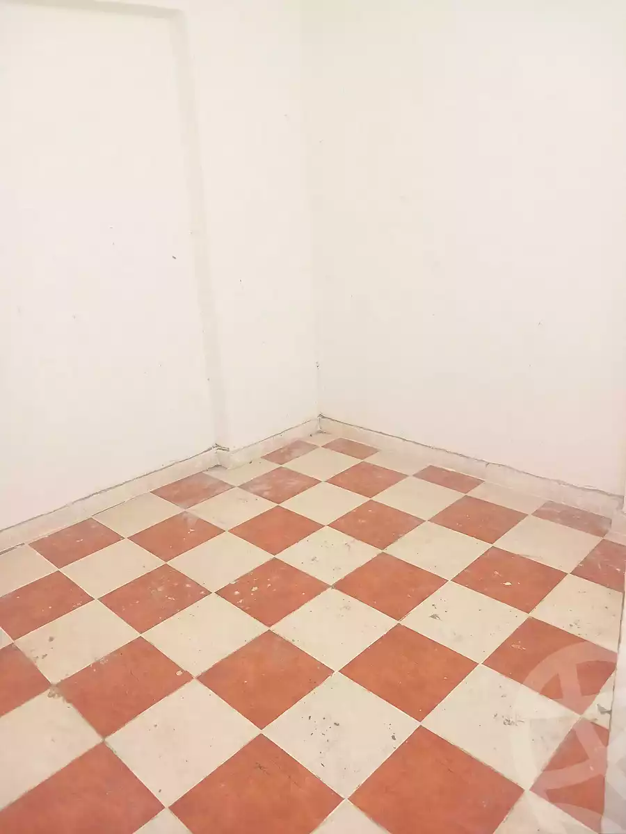 https://aqarmap.com.eg/ar/listing/7276446-for-sale-alexandria-al-agamy-el-hanouvel