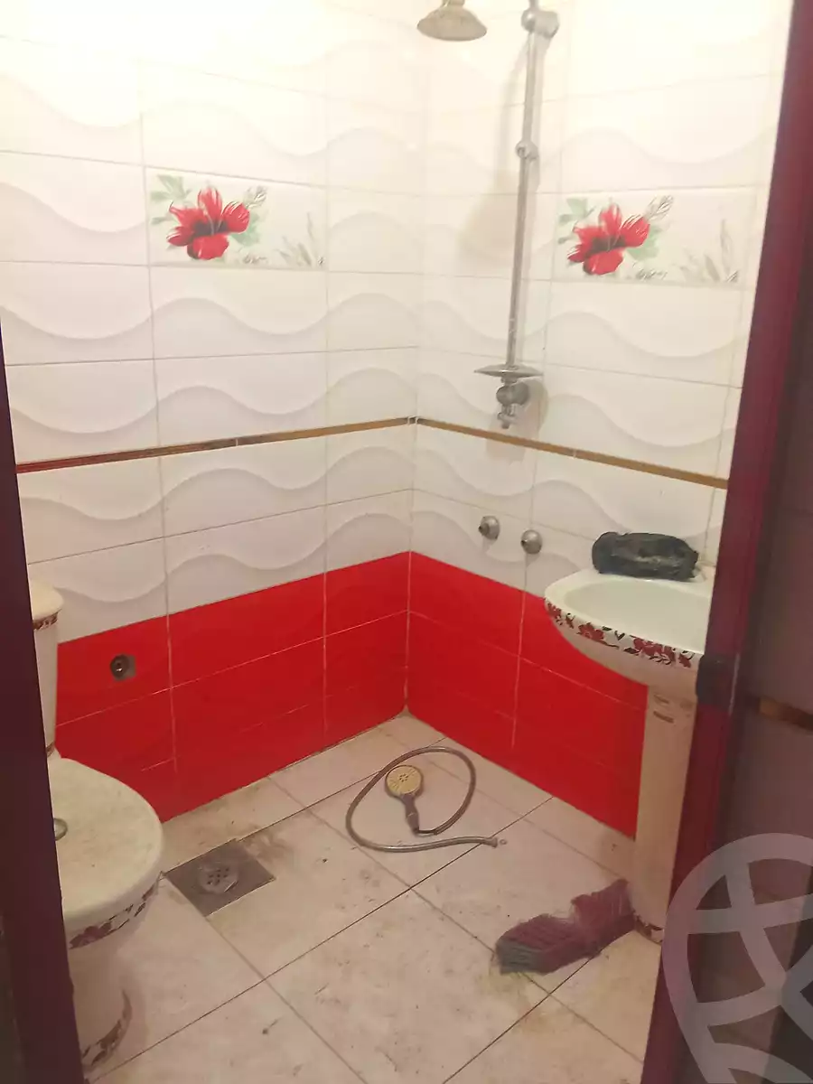 https://aqarmap.com.eg/ar/listing/7276647-for-sale-alexandria-al-agamy-el-hanouvel