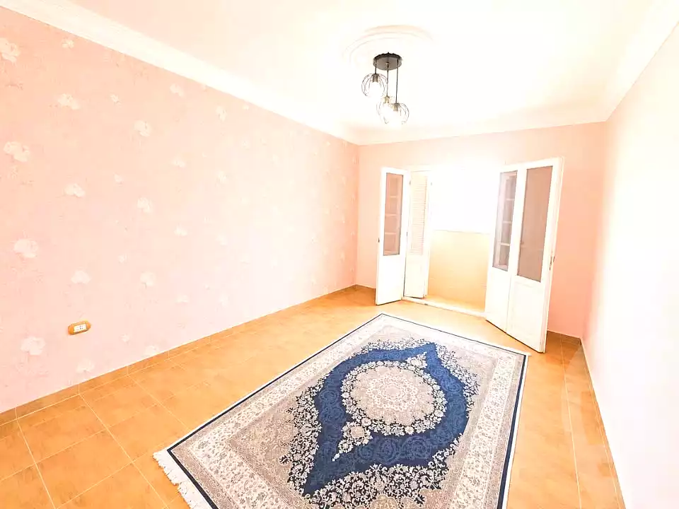 https://aqarmap.com.eg/ar/listing/7276922-for-sale-alexandria-camp-cesar-port-said-street