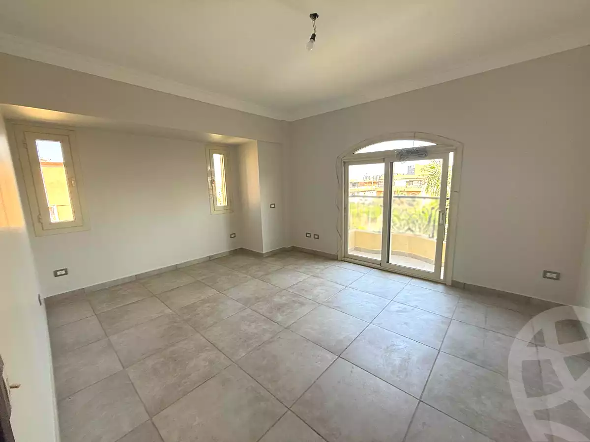 https://aqarmap.com.eg/ar/listing/7276984-for-rent-cairo-el-sheikh-zayed-city-compounds-el-yasmeen-compound