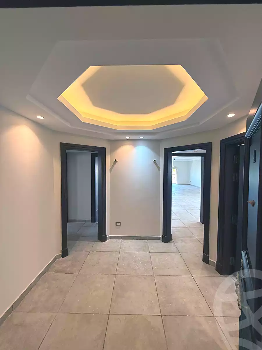 https://aqarmap.com.eg/ar/listing/7276984-for-rent-cairo-el-sheikh-zayed-city-compounds-el-yasmeen-compound
