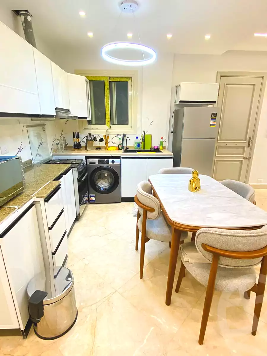 https://aqarmap.com.eg/ar/listing/7276988-for-rent-cairo-el-sheikh-zayed-city-compounds-beverly-hills
