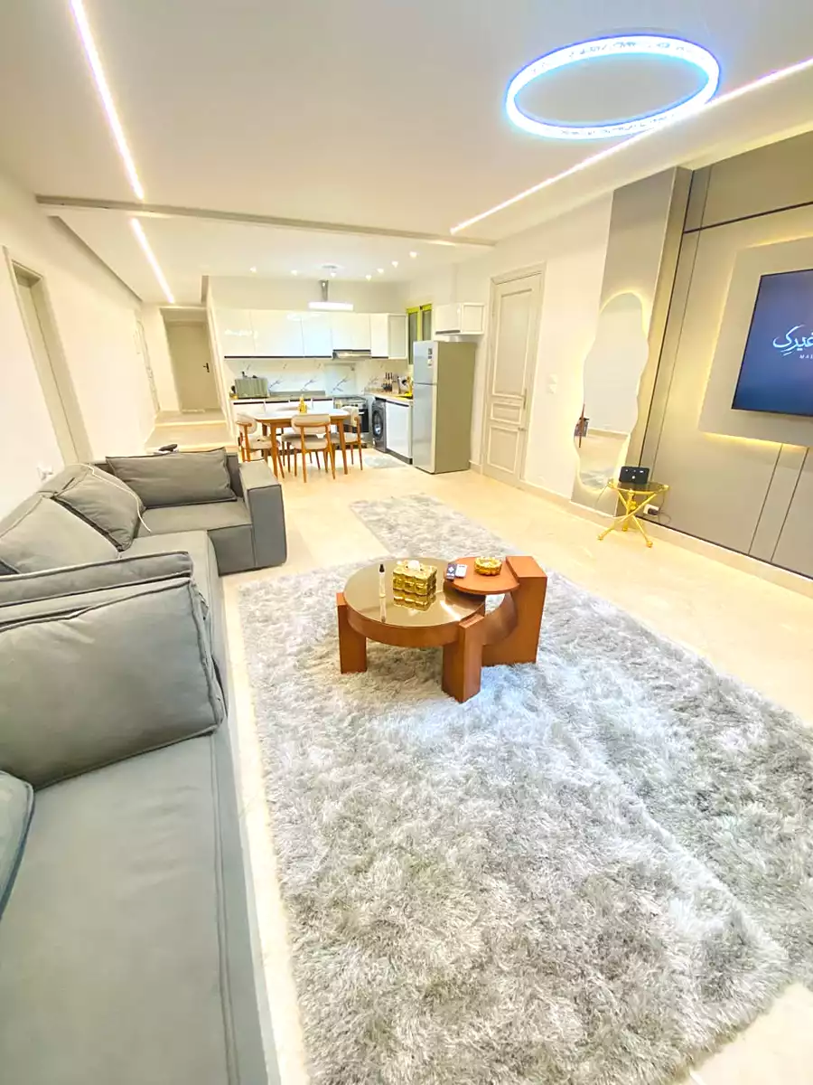 https://aqarmap.com.eg/ar/listing/7276988-for-rent-cairo-el-sheikh-zayed-city-compounds-beverly-hills