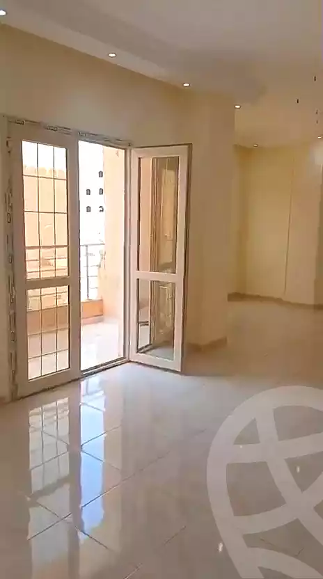 https://aqarmap.com.eg/ar/listing/7277037-for-rent-cairo-6th-of-october-mhwr-lbwlyfrd