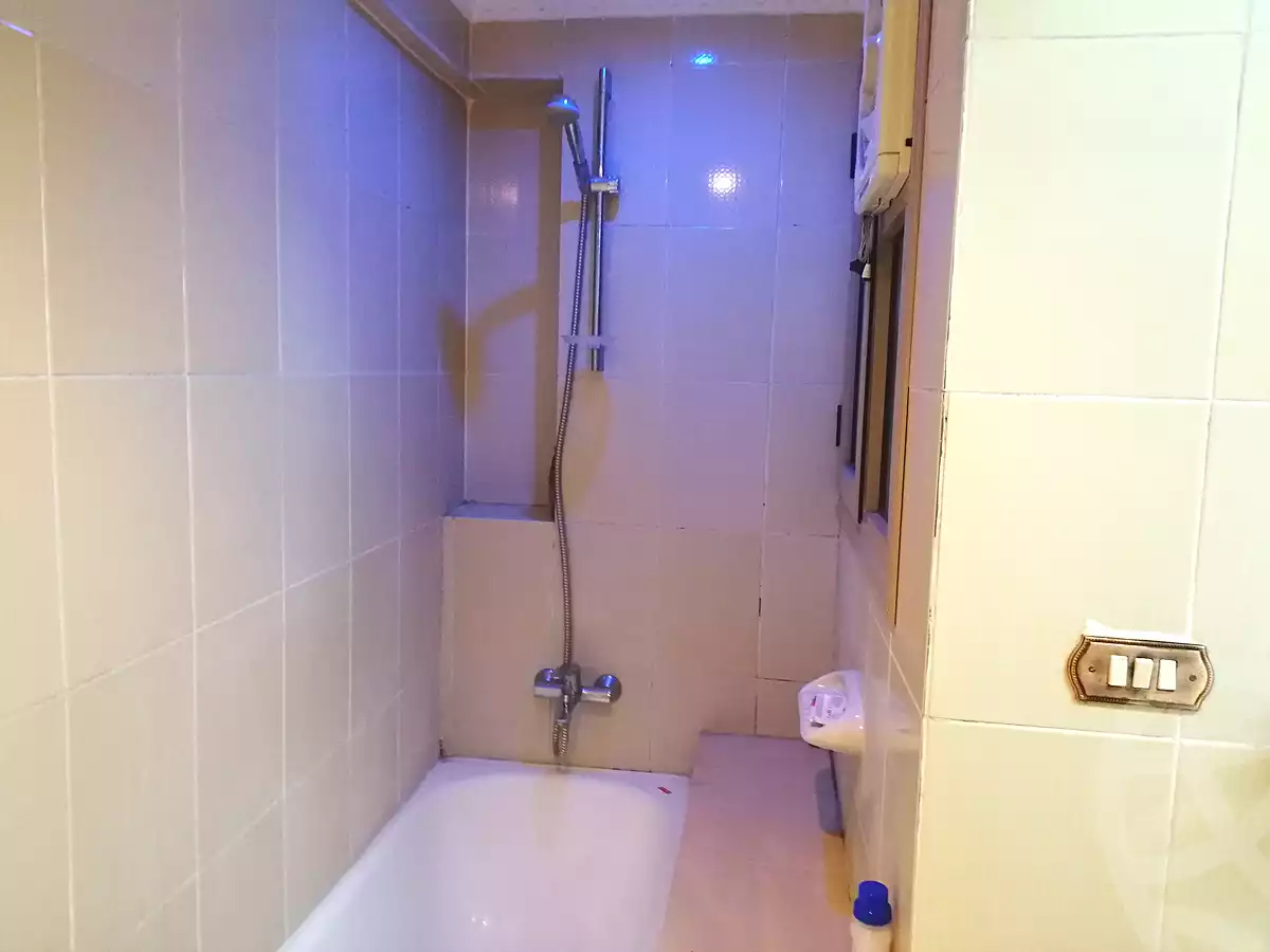 https://aqarmap.com.eg/ar/listing/7277146-for-rent-cairo-hadayek-el-koba-mnshy-lsdr