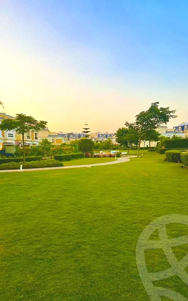 https://aqarmap.com.eg/ar/listing/7277238-for-sale-cairo-new-cairo-compounds-mountain-view1-1-compound