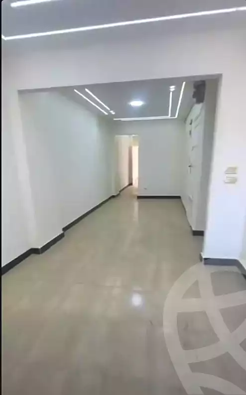 https://aqarmap.com.eg/ar/listing/7277586-for-sale-alexandria-miami-45-street