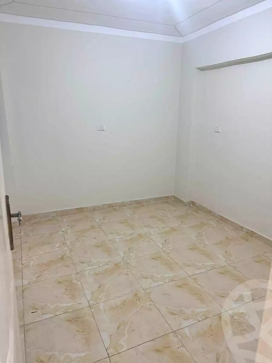 https://aqarmap.com.eg/en/listing/7277944-for-sale-alexandria-al-agamy-el-hanouvel