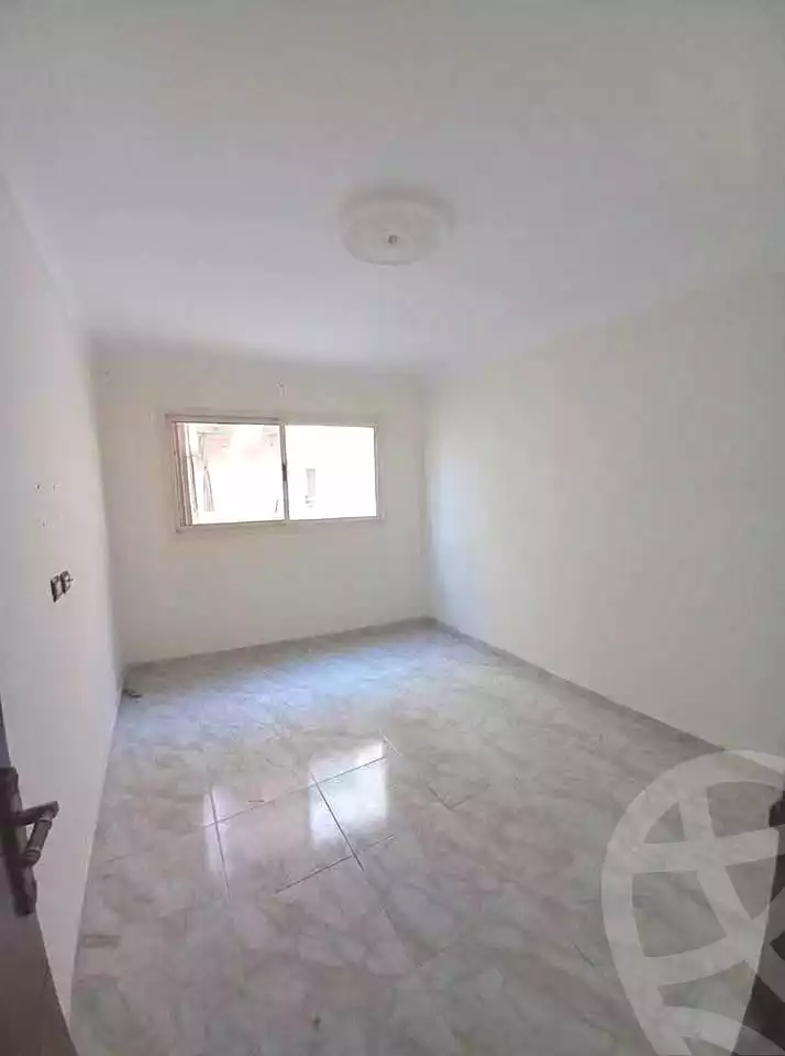 https://aqarmap.com.eg/en/listing/7278048-for-sale-alexandria-al-agamy-lbytsh-princess-st