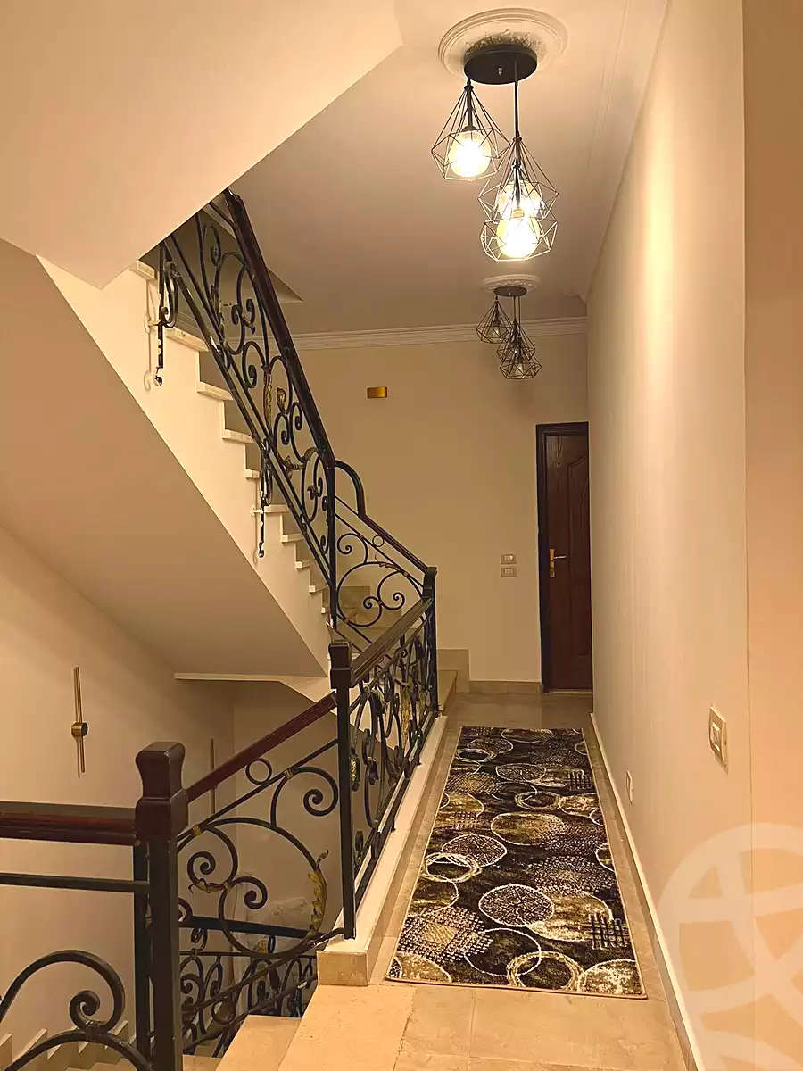https://aqarmap.com.eg/ar/listing/7278265-for-rent-cairo-new-cairo-compounds-mena-residence