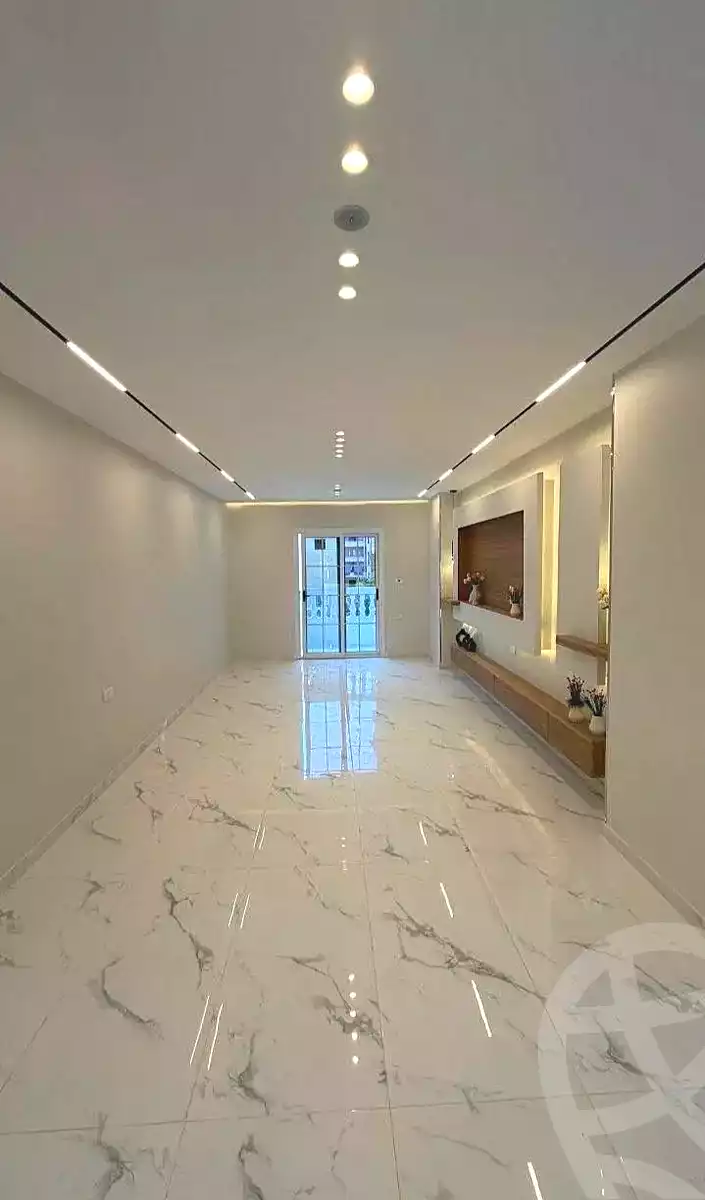 https://aqarmap.com.eg/ar/listing/7278410-for-sale-cairo-hadayek-el-ahram-mntq-h