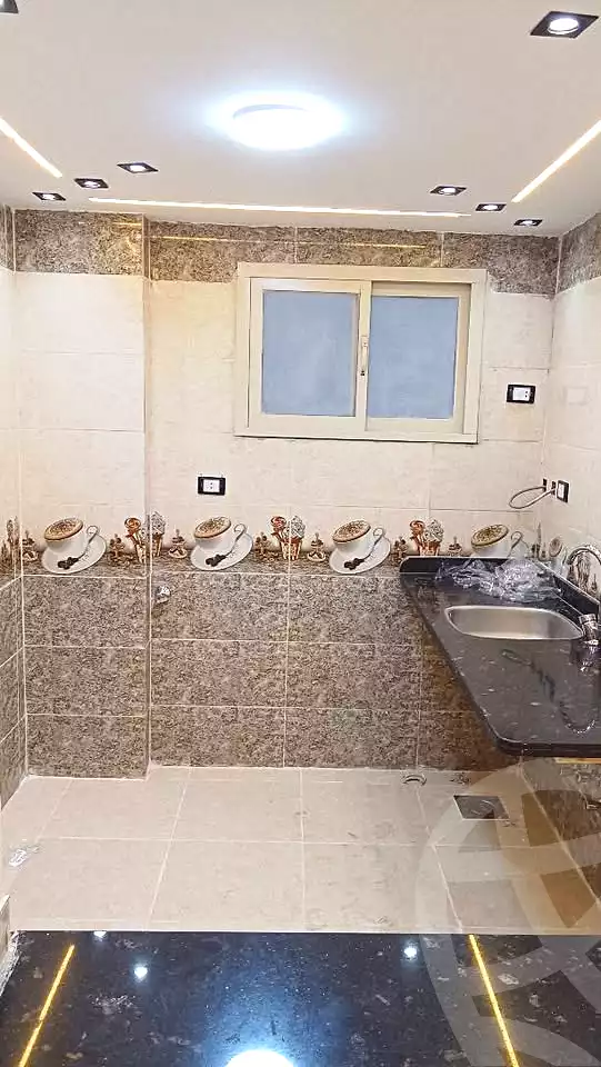 https://aqarmap.com.eg/ar/listing/7278480-for-sale-alexandria-al-agamy-lbytsh-shahr-al-assal-st