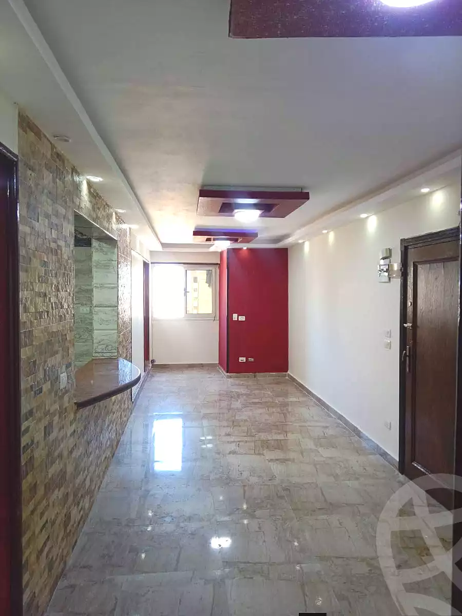 https://aqarmap.com.eg/ar/listing/7278653-for-rent-alexandria-sydy-bshr-sydy-bshr-bhry-shr-mhmwd-l-yswy