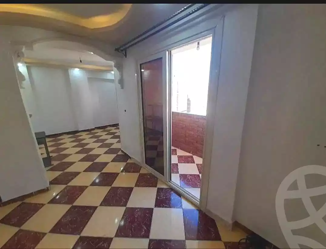 https://aqarmap.com.eg/ar/listing/7278702-for-rent-alexandria-sydy-bshr-sydy-bshr-bhry-shr-mhmwd-l-yswy