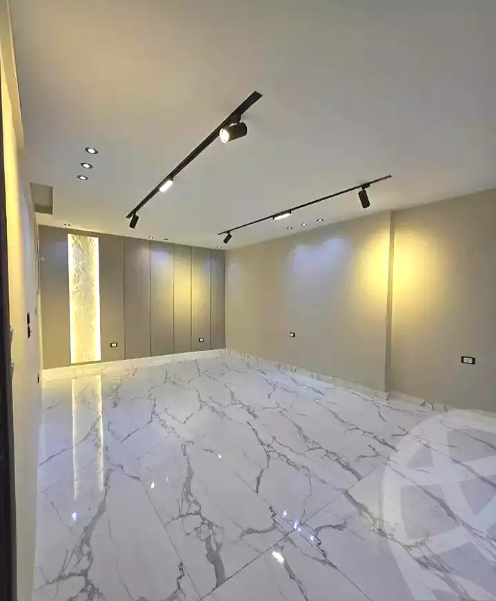 https://aqarmap.com.eg/ar/listing/7278800-for-sale-cairo-hadayek-el-ahram-area-f