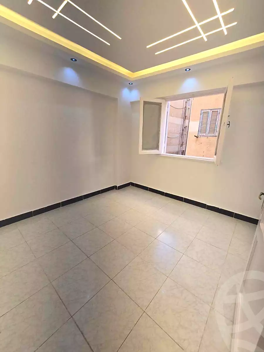 https://aqarmap.com.eg/ar/listing/7278977-for-sale-alexandria-al-agamy-shataa-el-nakheel