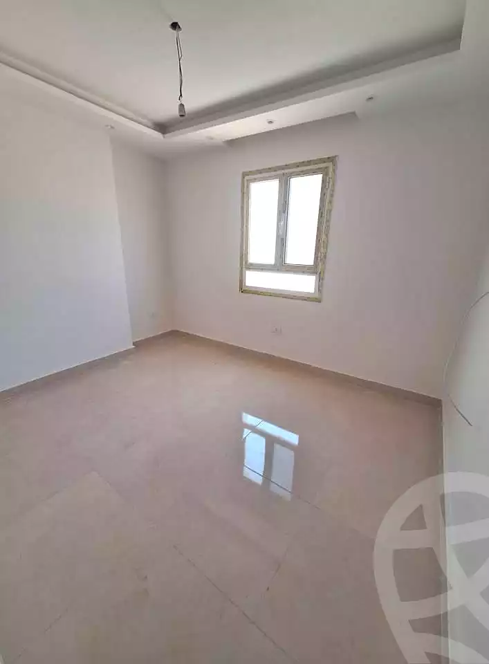 https://aqarmap.com.eg/en/listing/7279372-for-rent-alexandria-lsywf-shamaa