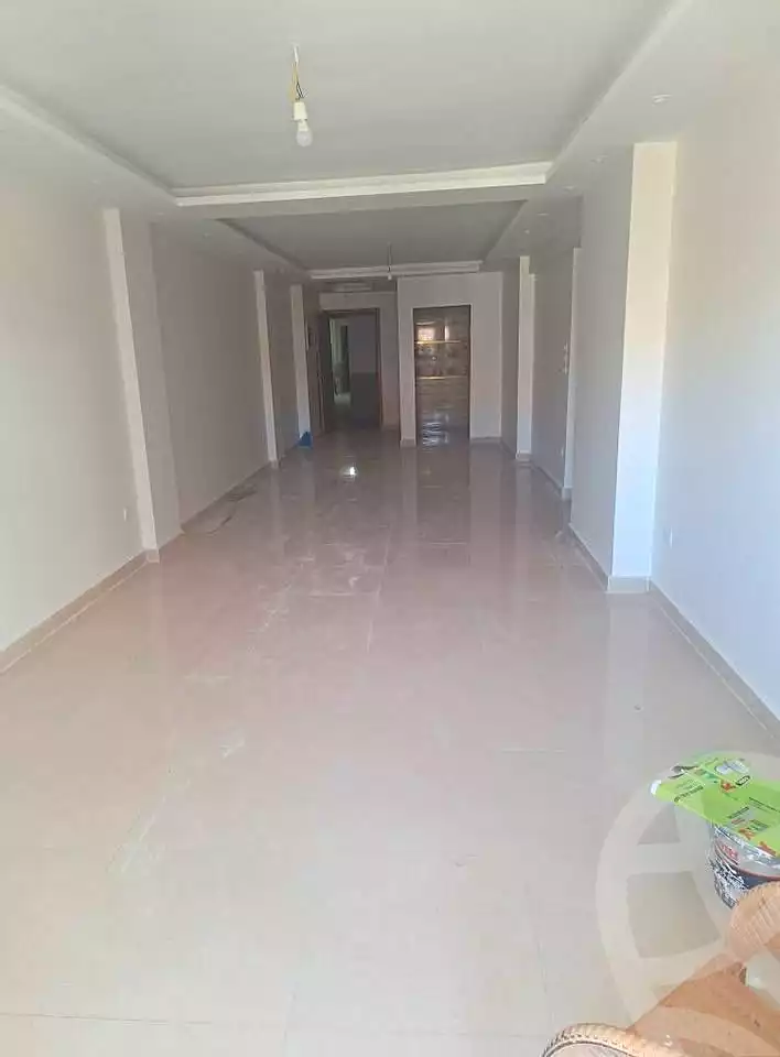 https://aqarmap.com.eg/en/listing/7279372-for-rent-alexandria-lsywf-shamaa